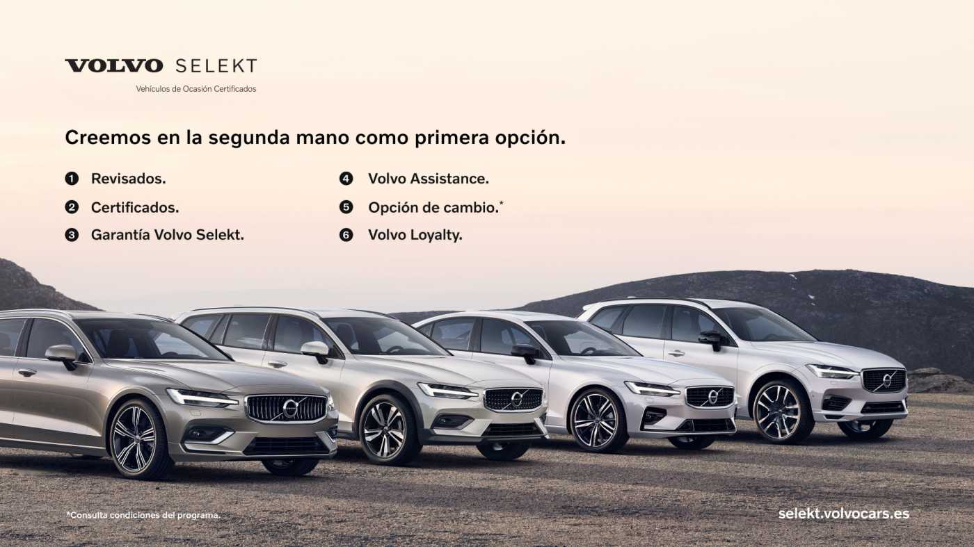 Volvo  XC40 Recharge Core, Eléctrico Puro, Eléctrico